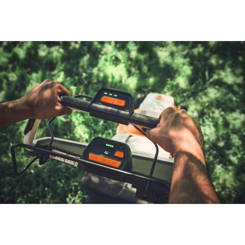 akumulátorová sekačka STIHL RMA 756 V