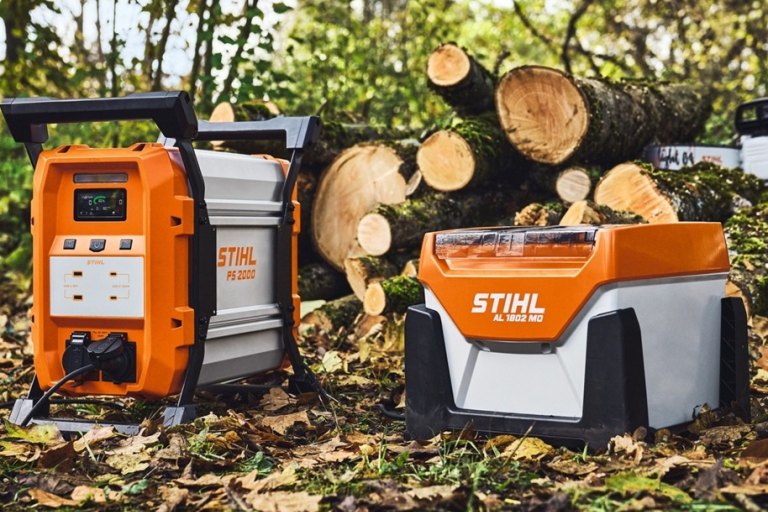 STIHL PS 2000: mobilní energie pro práci bez elektrické sítě. - foto č. 1